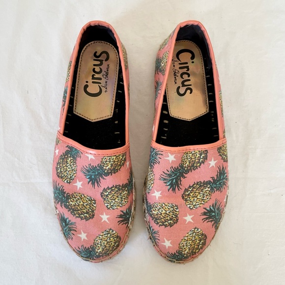 Circus by Sam Edelman canvas pineapple print flats size 6.5 - Picture 9 of 9